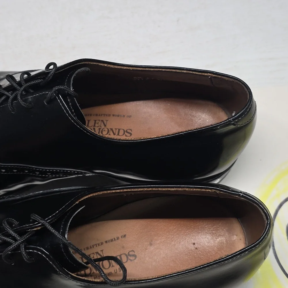 Allen Edmonds - Picture 11 of 13